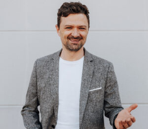 Alexander Woldrich - Augsburg, Radio, Moderation, DJ, Coaching, Kommunikation, Deejay